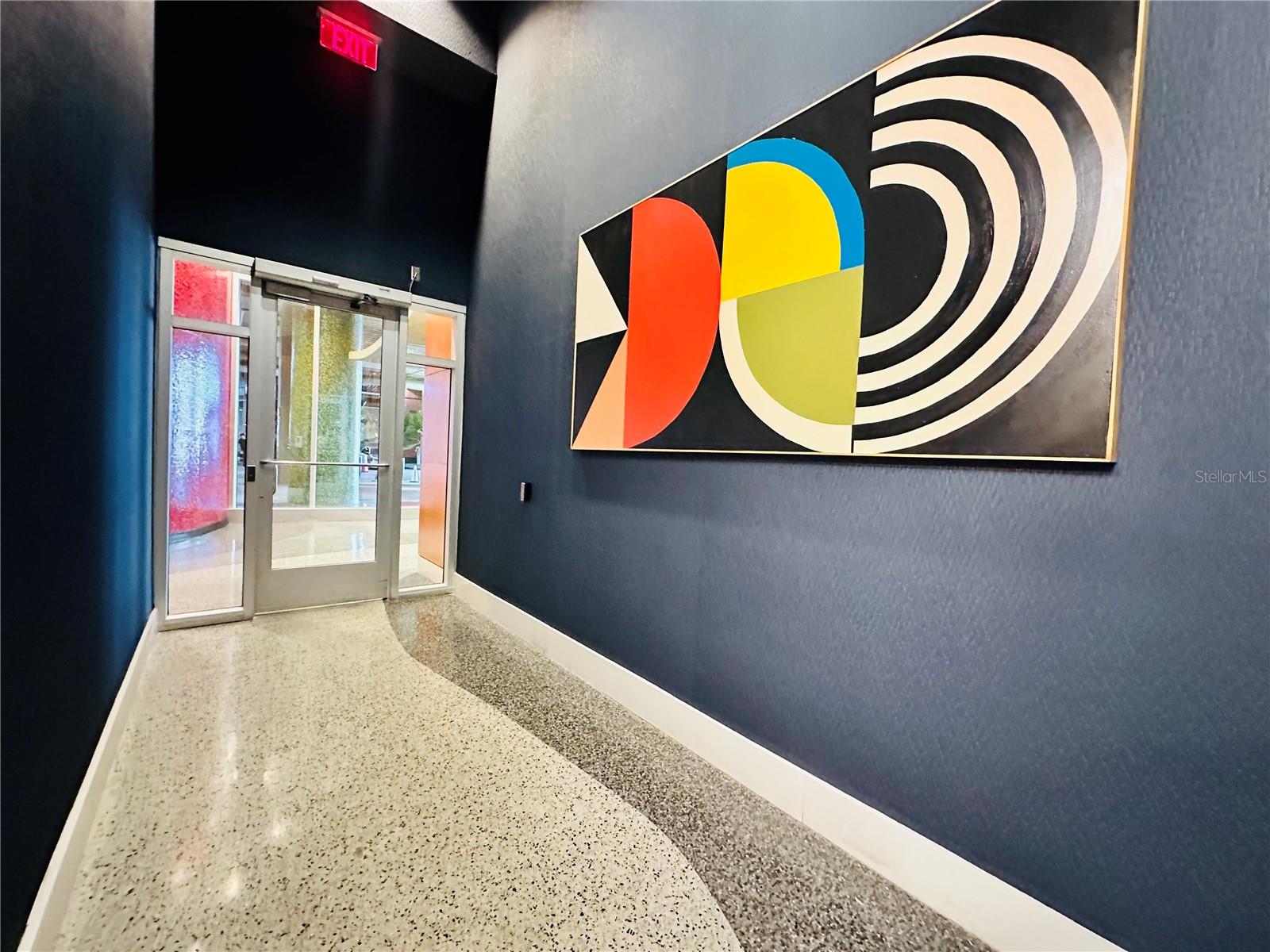 Image 11 of 40 For 155 Court Avenue 1103