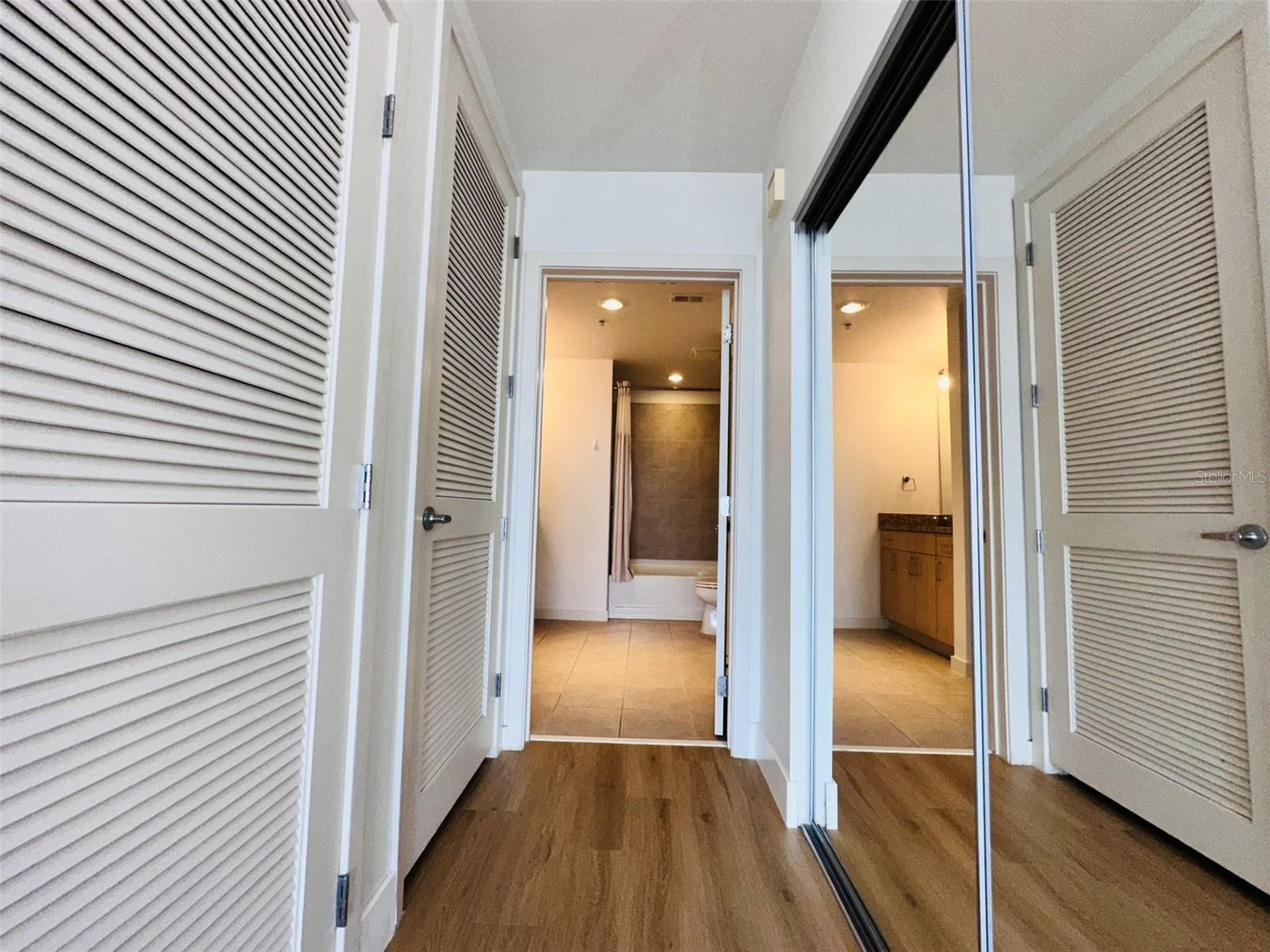 Image 34 of 40 For 155 Court Avenue 1103