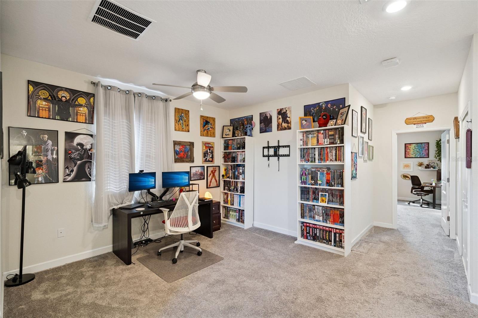 Image 12 of 52 For 1201 Royal St George Boulevard