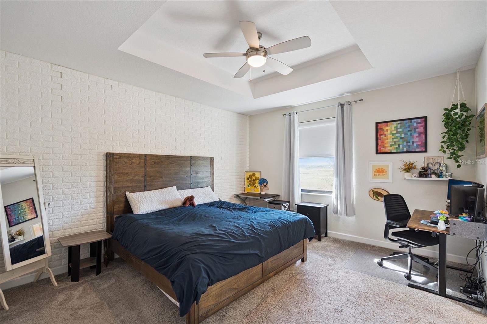 Image 13 of 52 For 1201 Royal St George Boulevard