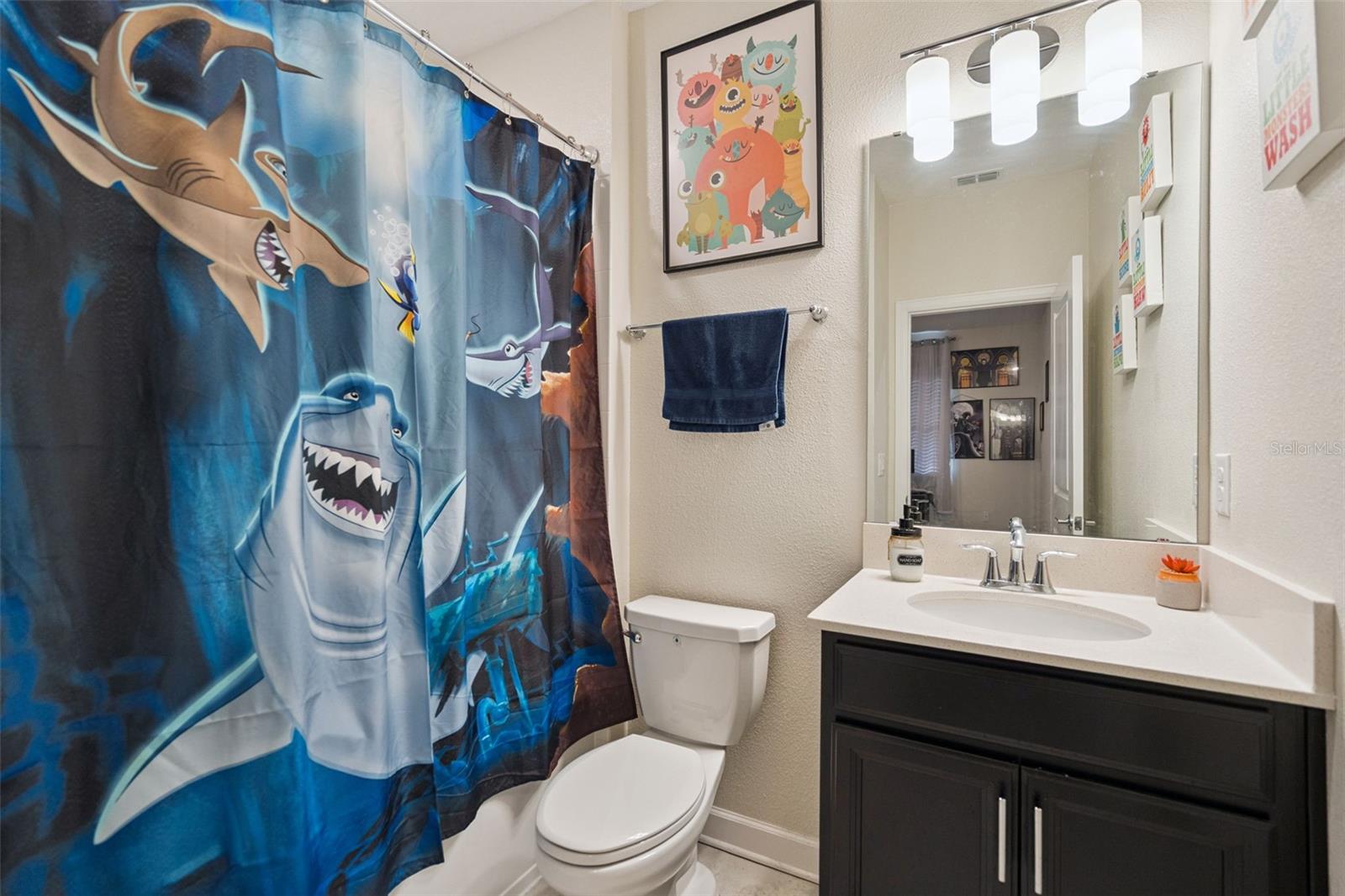 Image 17 of 52 For 1201 Royal St George Boulevard