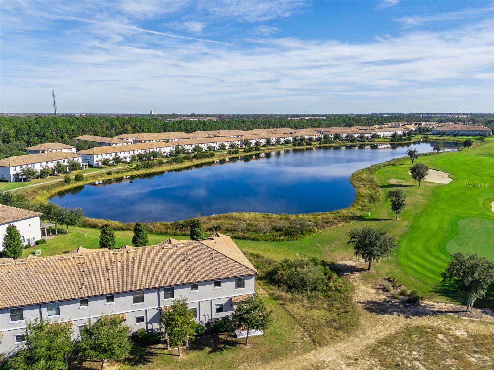 Image 32 of 52 For 1201 Royal St George Boulevard