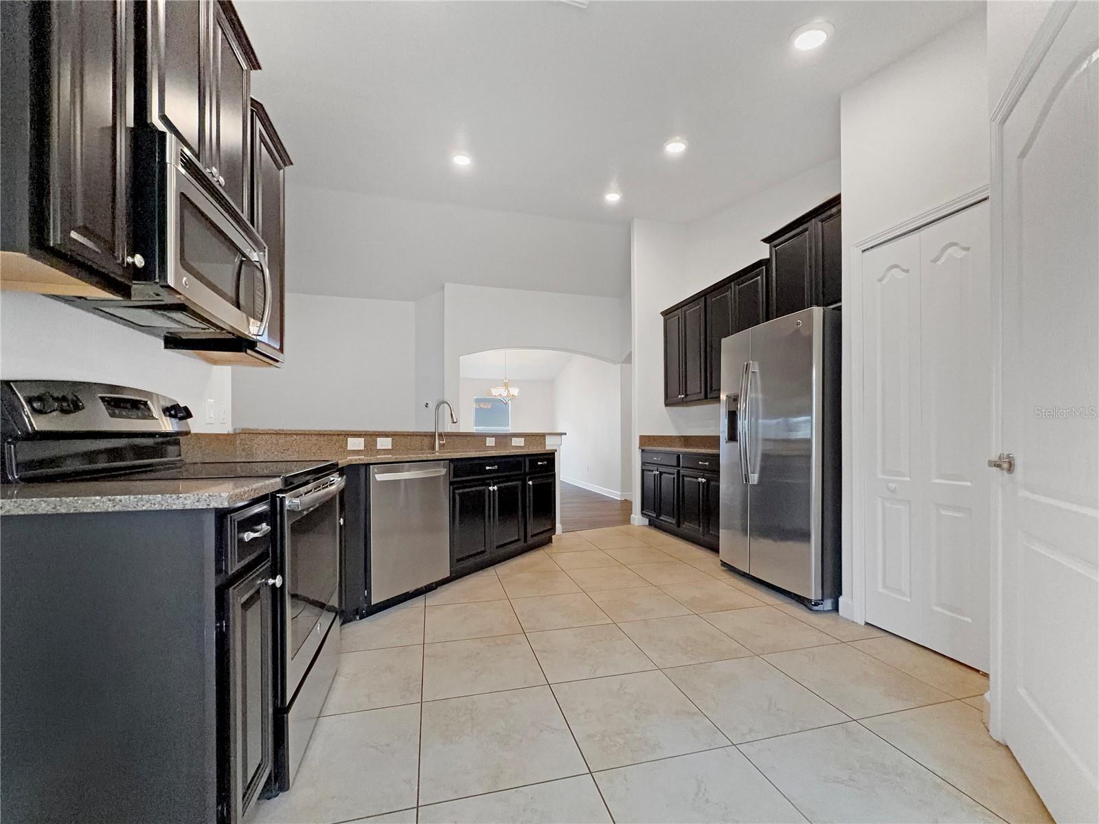 Image 10 of 24 For 11514 Peru Springs Place