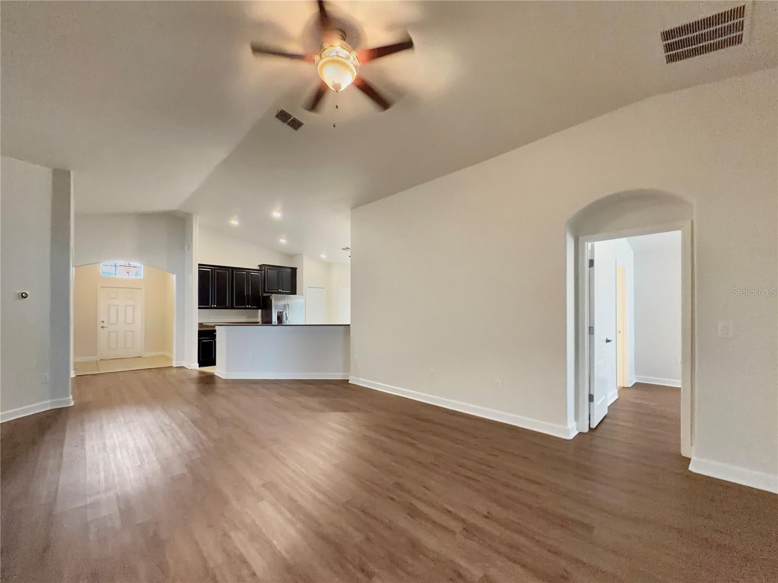 Image 5 of 24 For 11514 Peru Springs Place