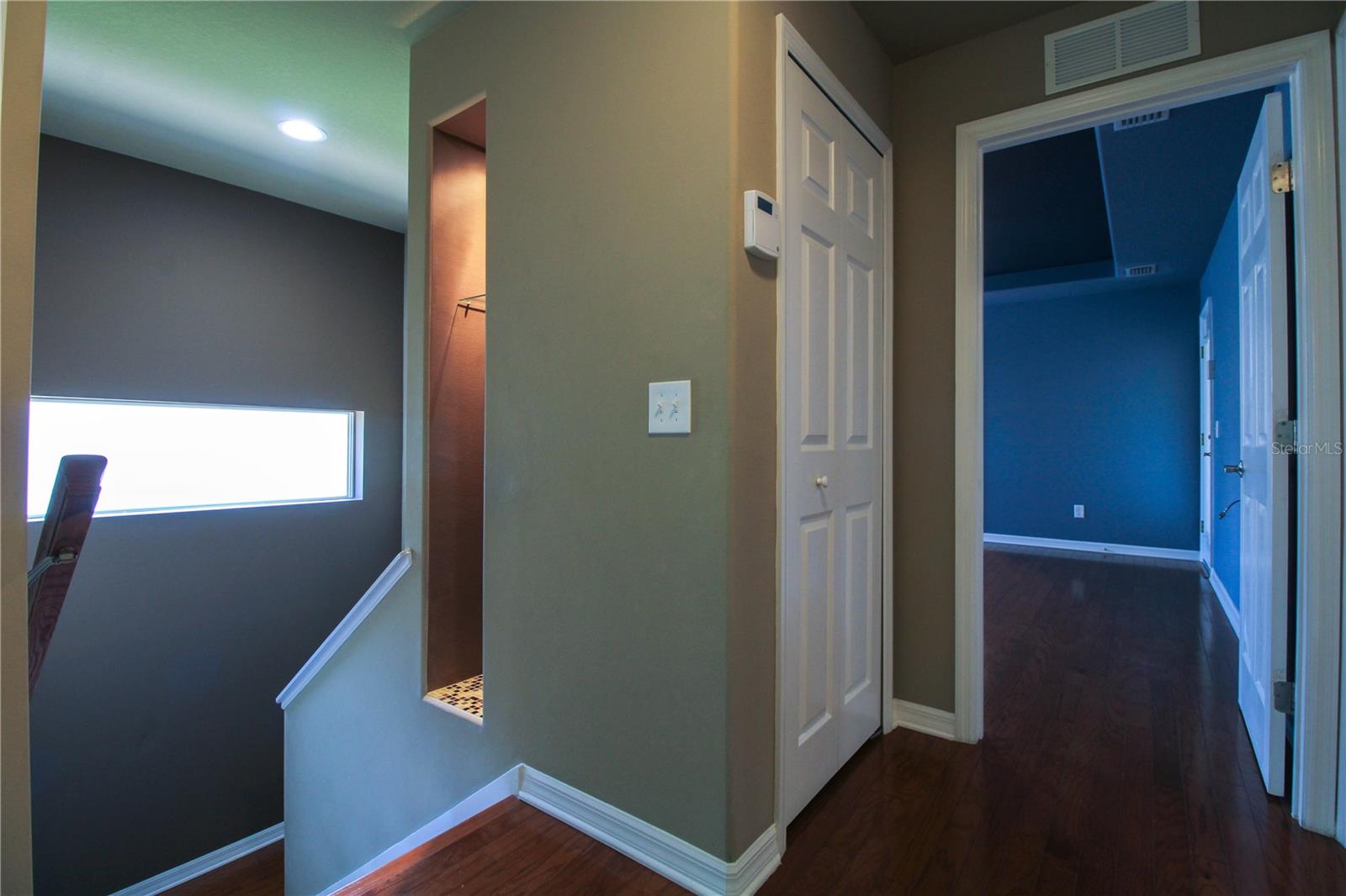 Image 19 of 33 For 6065 Spruce Point Circle