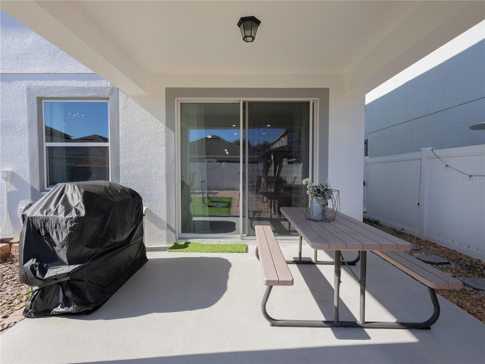 Image 10 of 44 For 2525 Amati Drive