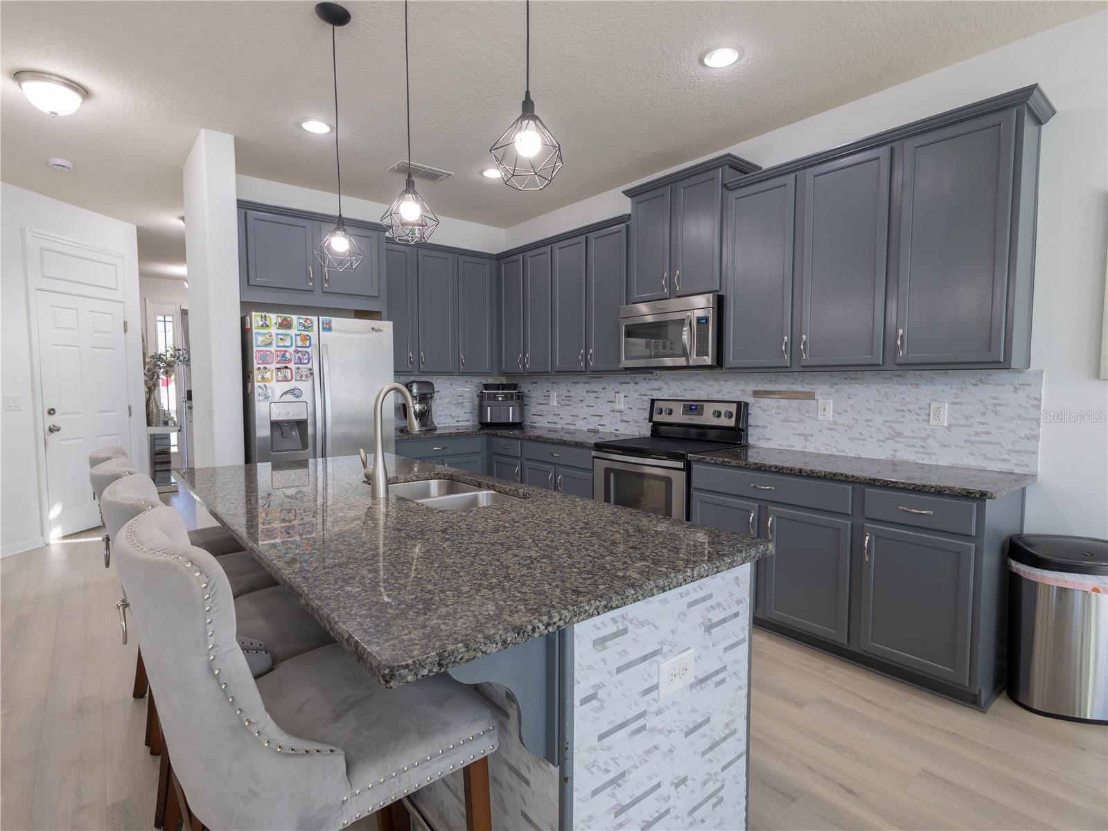 Image 11 of 44 For 2525 Amati Drive