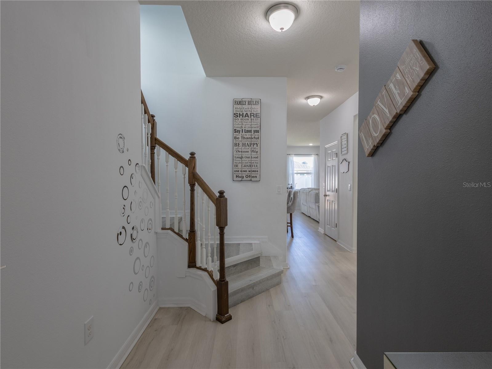 Image 19 of 44 For 2525 Amati Drive