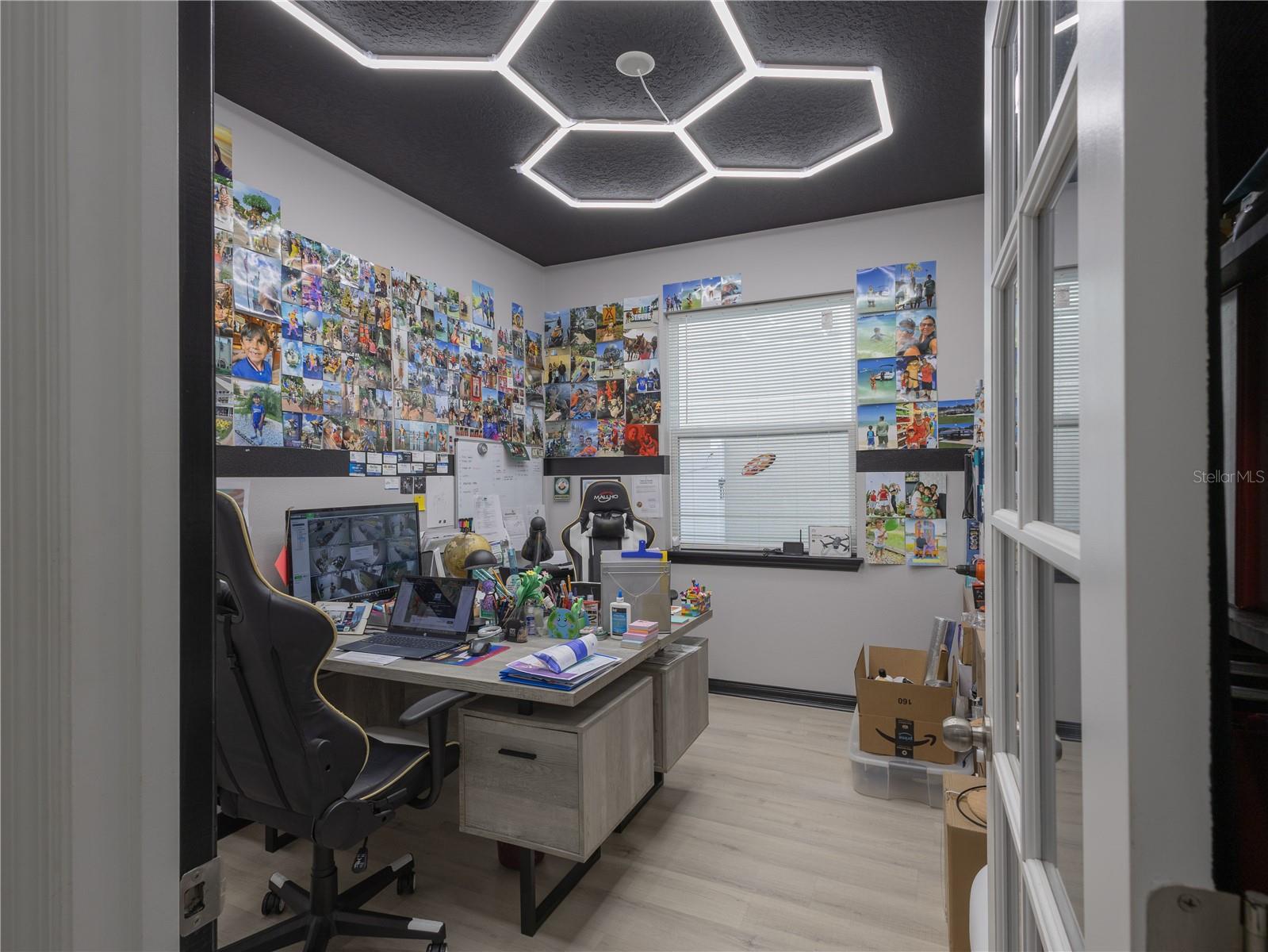 Image 22 of 44 For 2525 Amati Drive