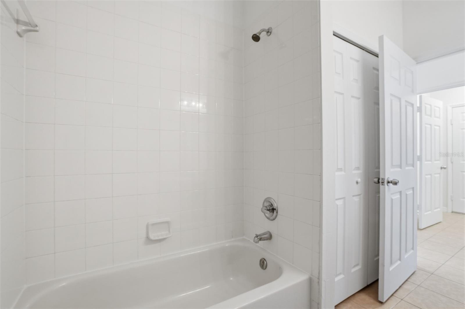 Image 26 of 32 For 12906 Cattail Shore Lane