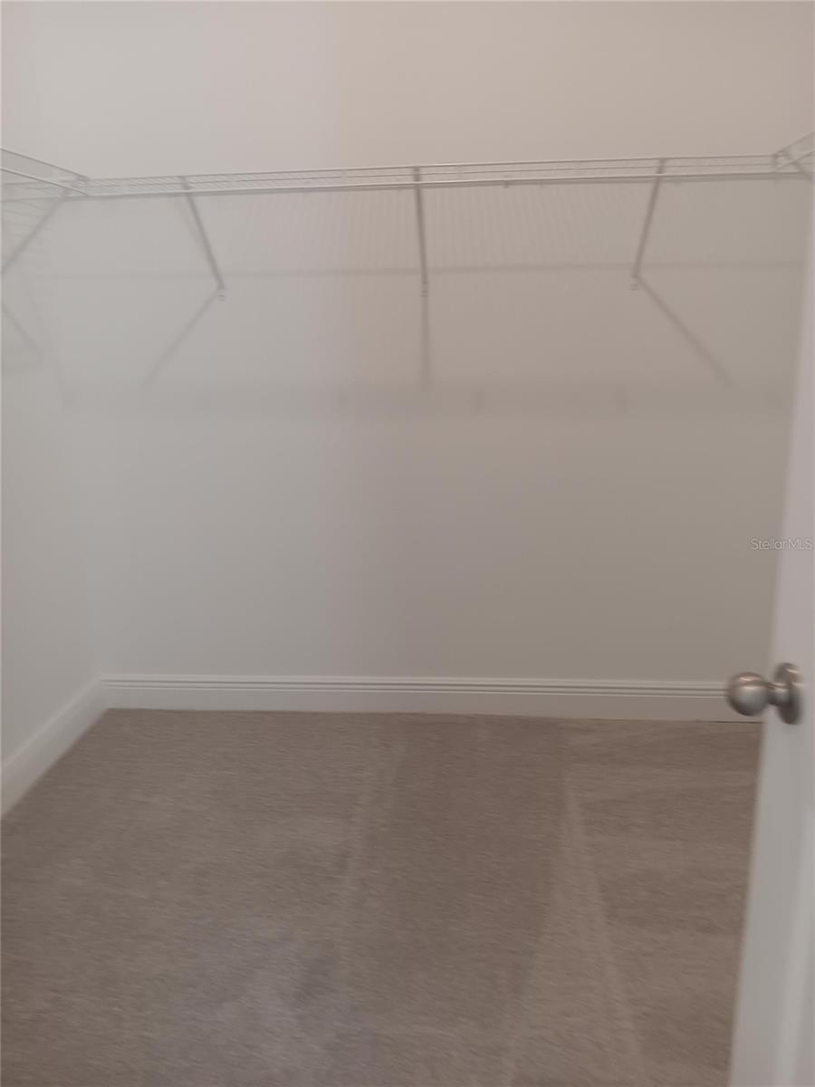 Image 15 of 42 For 18730 Planetree Street