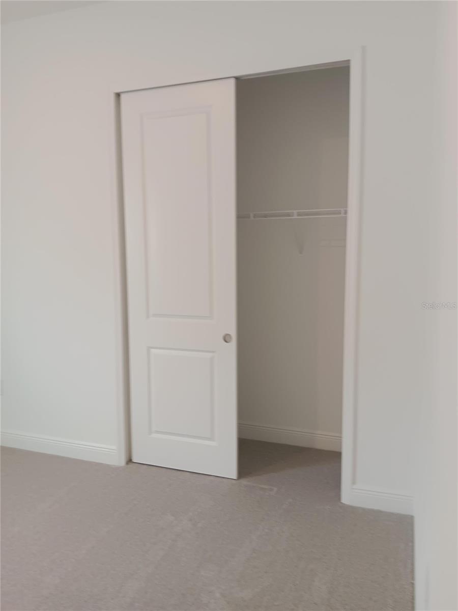 Image 22 of 42 For 18730 Planetree Street