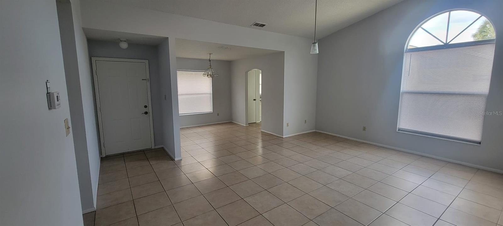 Image 13 of 13 For 3190 Smoke Signal Circle