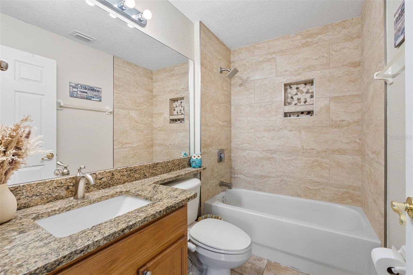 Image 19 of 32 For 717 Strihal Loop