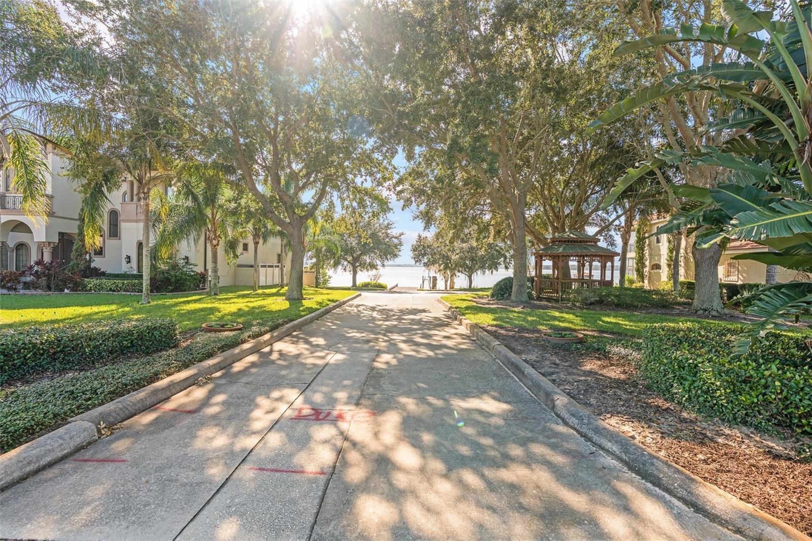 Image 27 of 32 For 717 Strihal Loop