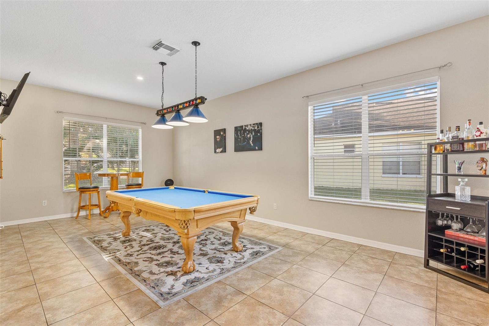 Image 5 of 32 For 717 Strihal Loop