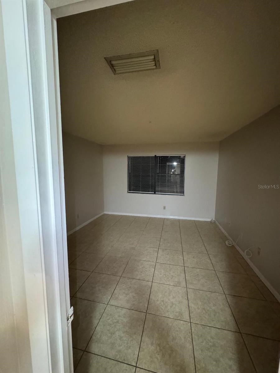 Image 11 of 15 For 2050 Oleander Boulevard 4-203