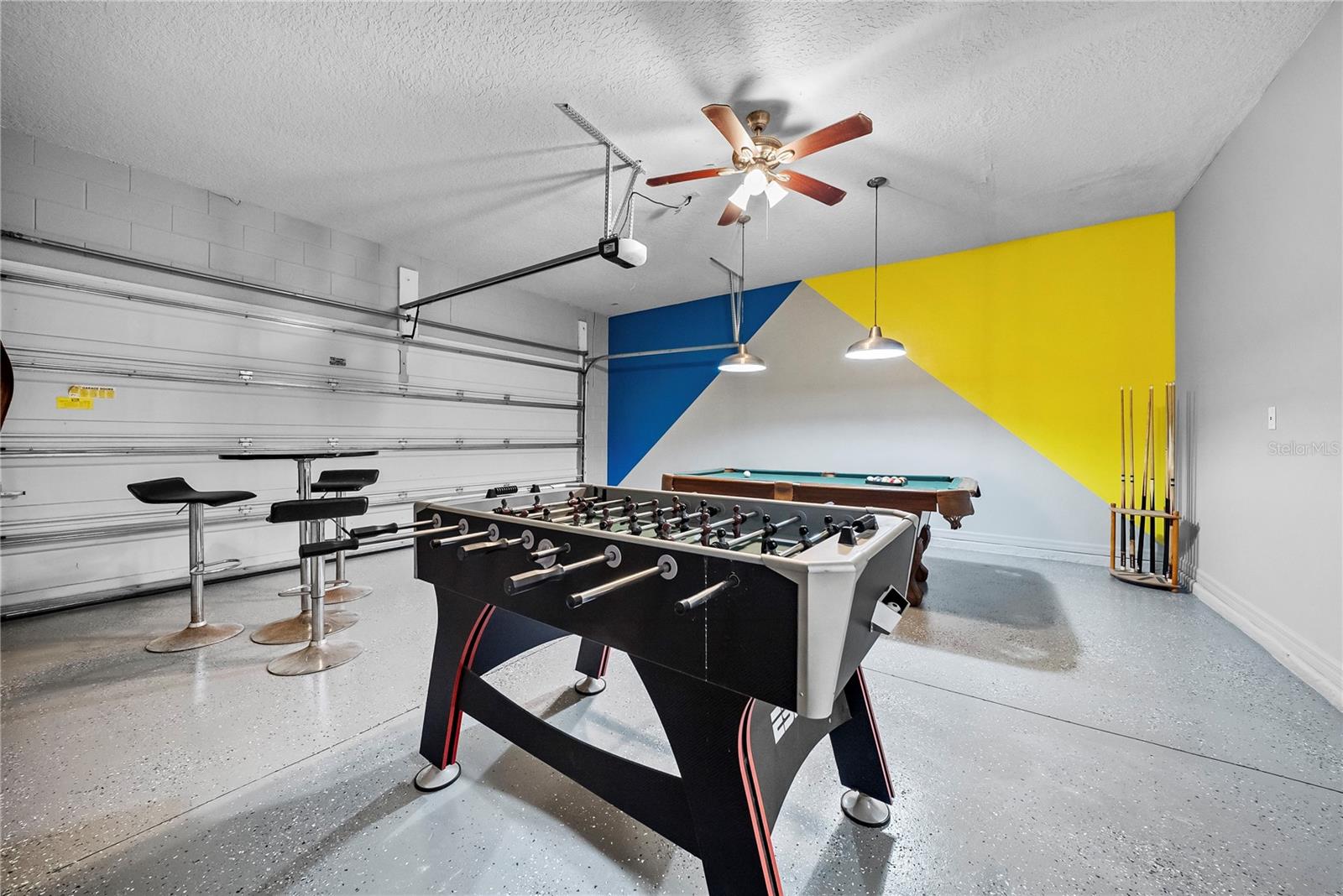 Image 28 of 66 For 4736 Blue Diamond Street