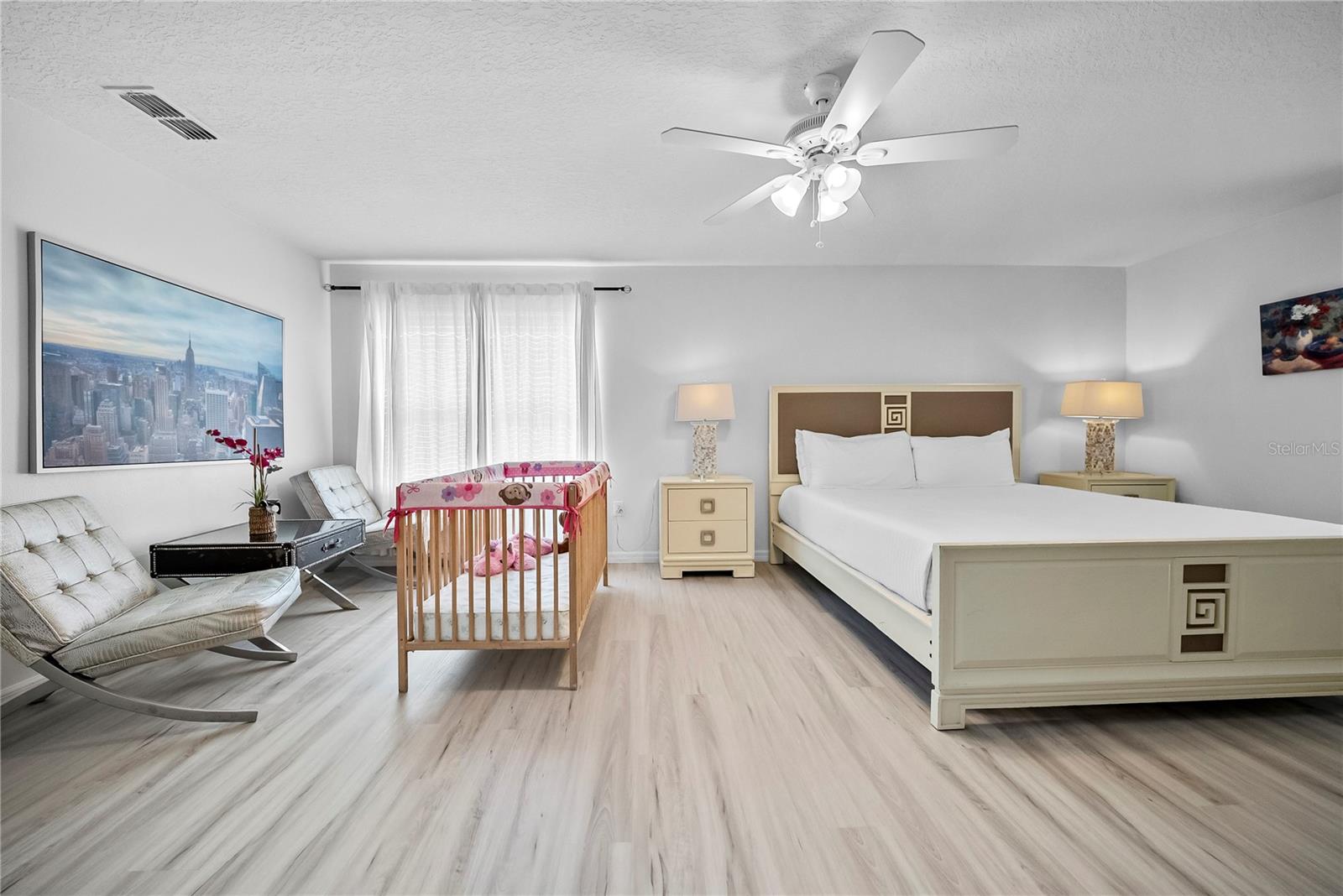 Image 47 of 66 For 4736 Blue Diamond Street