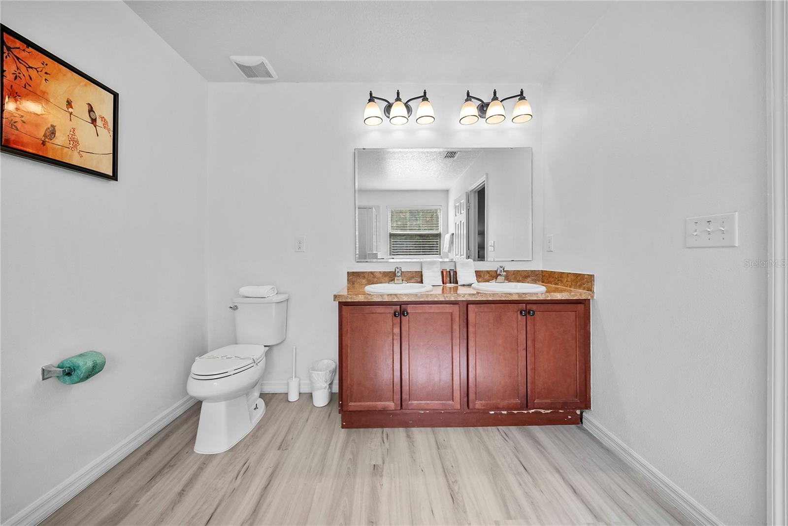 Image 55 of 66 For 4736 Blue Diamond Street