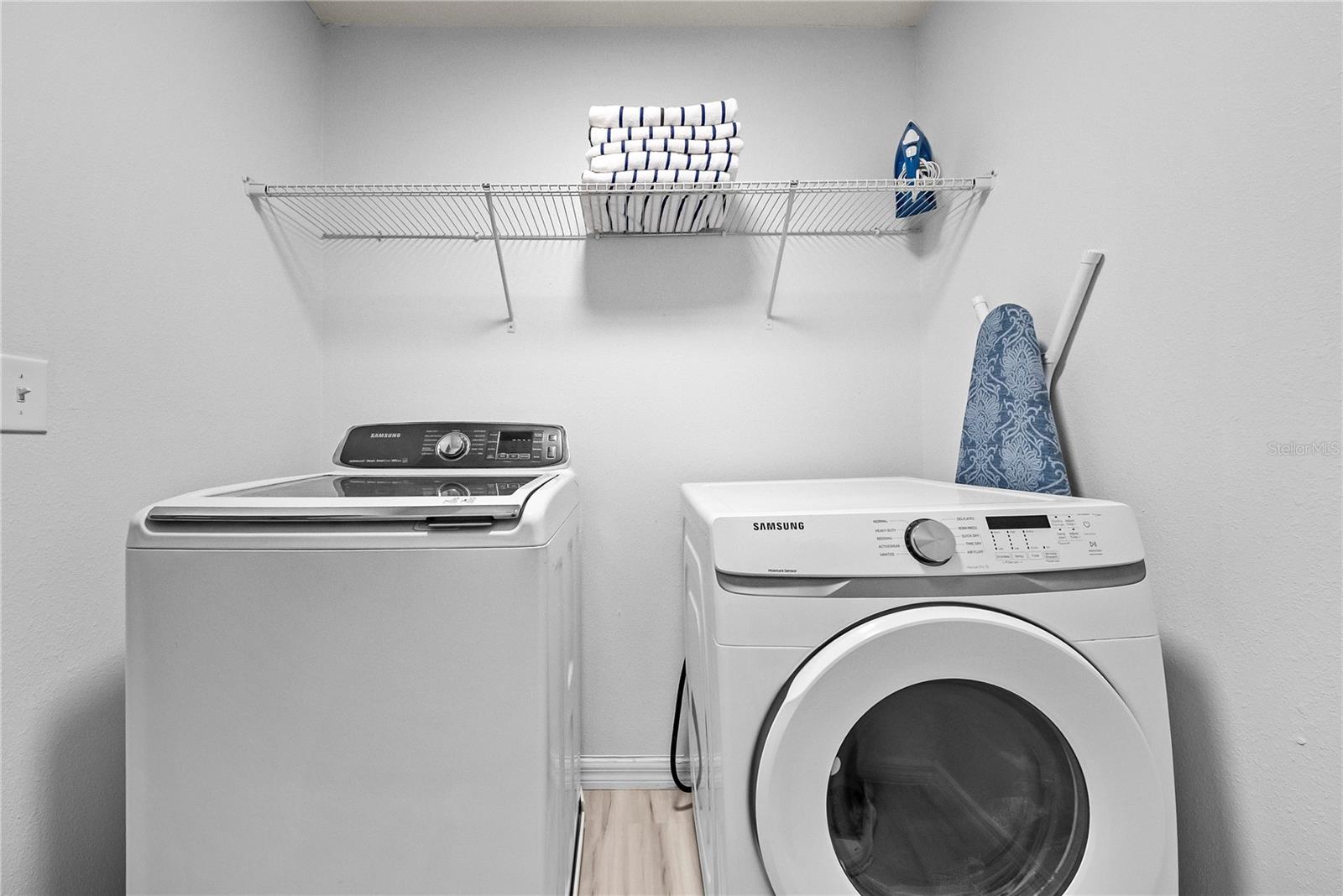 Image 59 of 66 For 4736 Blue Diamond Street