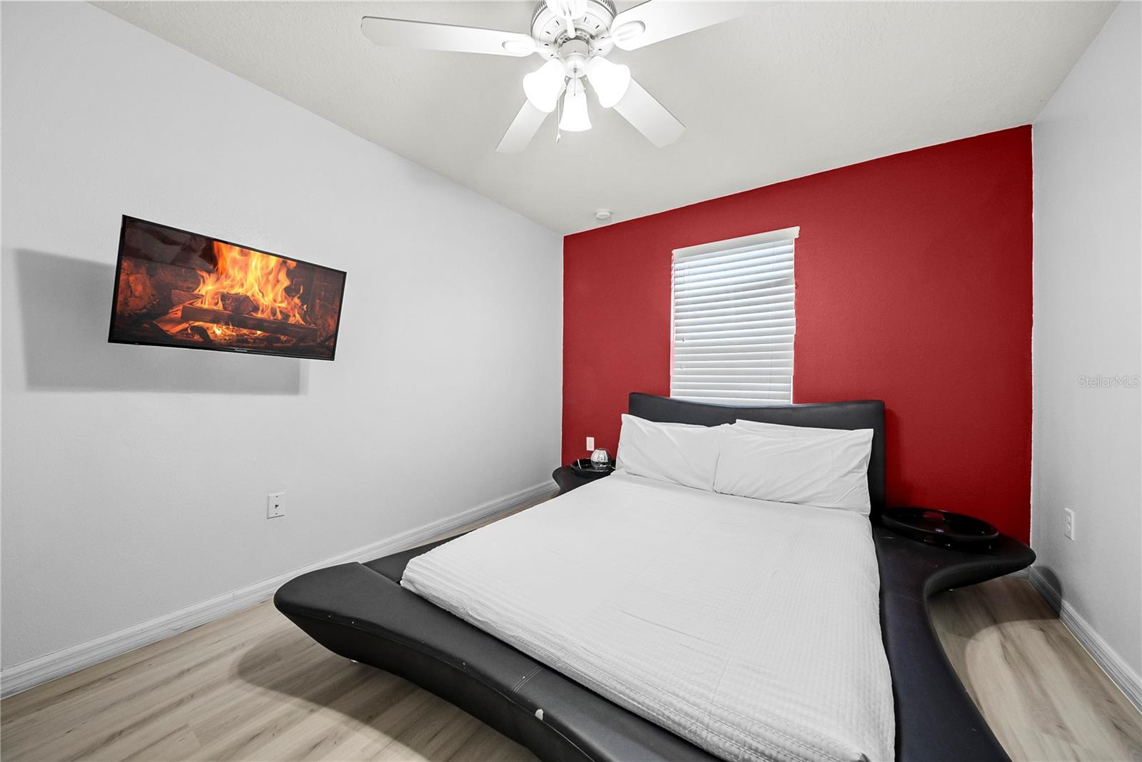 Image 66 of 66 For 4736 Blue Diamond Street