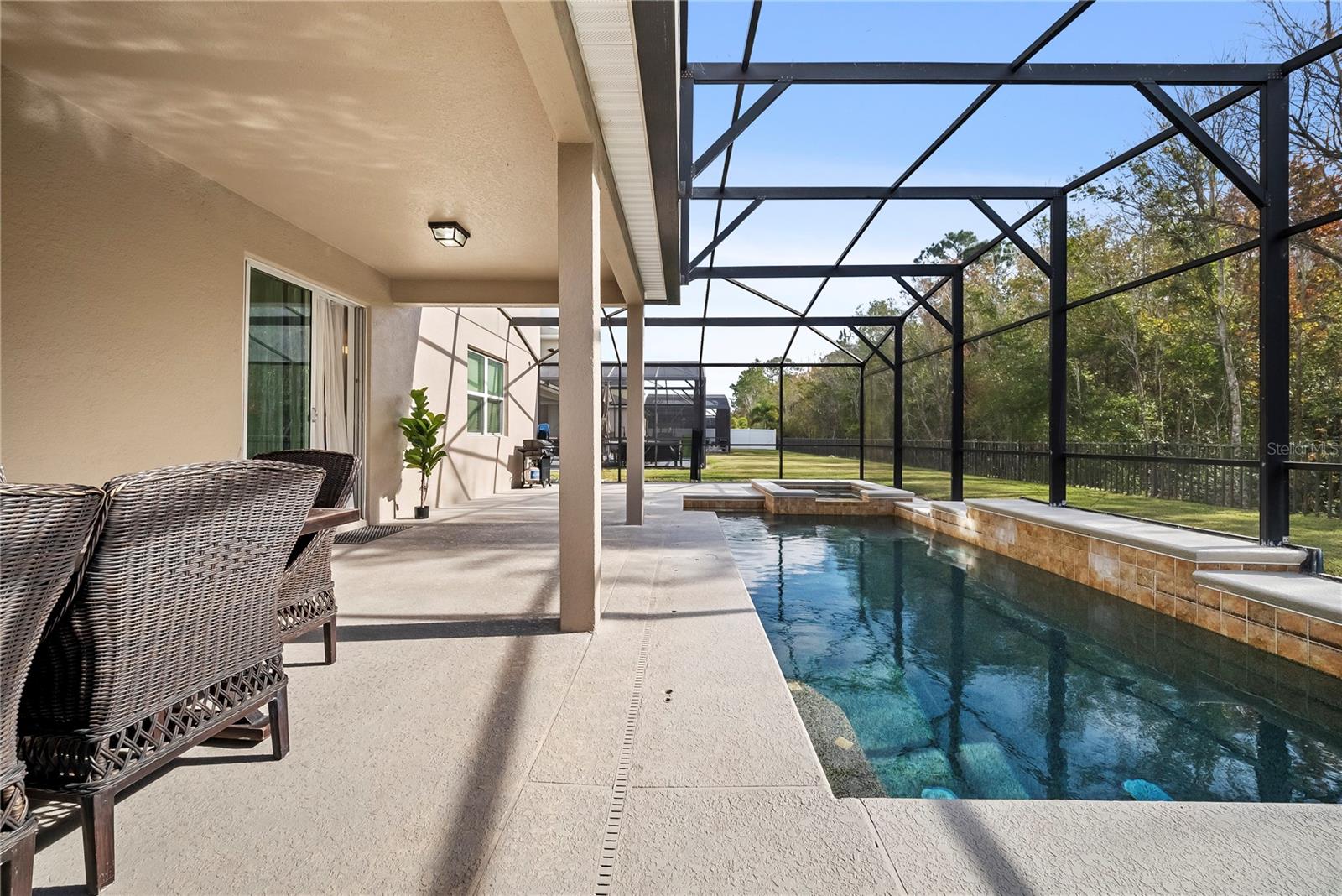 Image 8 of 66 For 4736 Blue Diamond Street