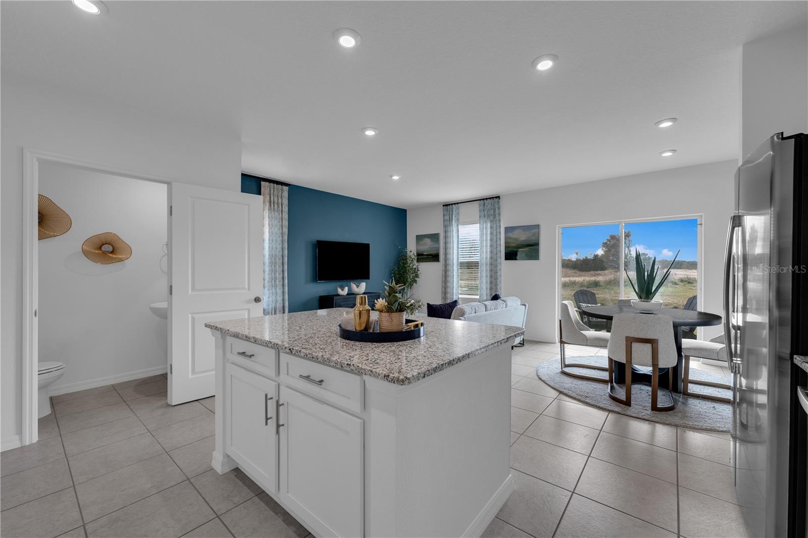 Image 12 of 38 For 1704 Fan Palm Drive