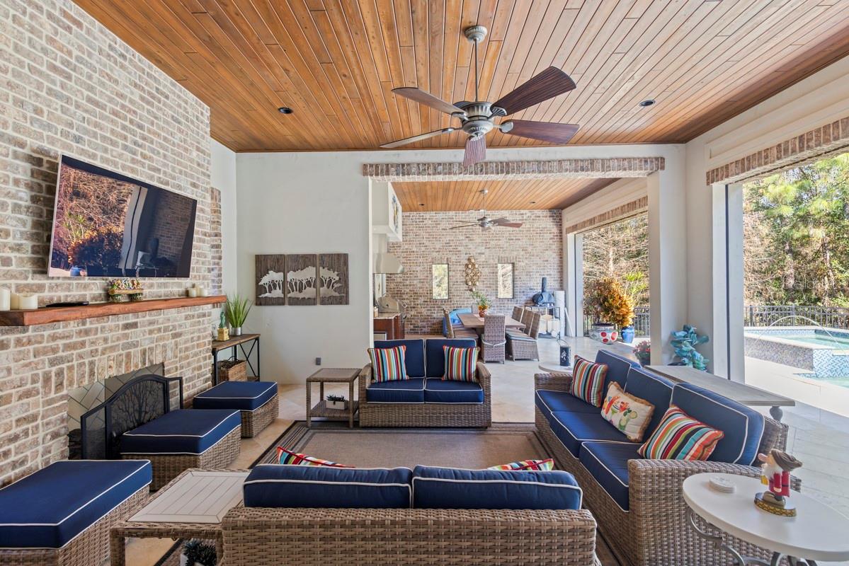 Image 37 of 52 For 10173 Mattraw Place