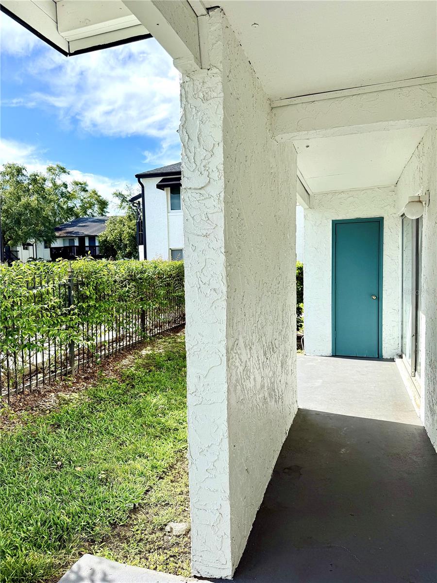 Image 17 of 19 For 4153 Semoran Boulevard 10