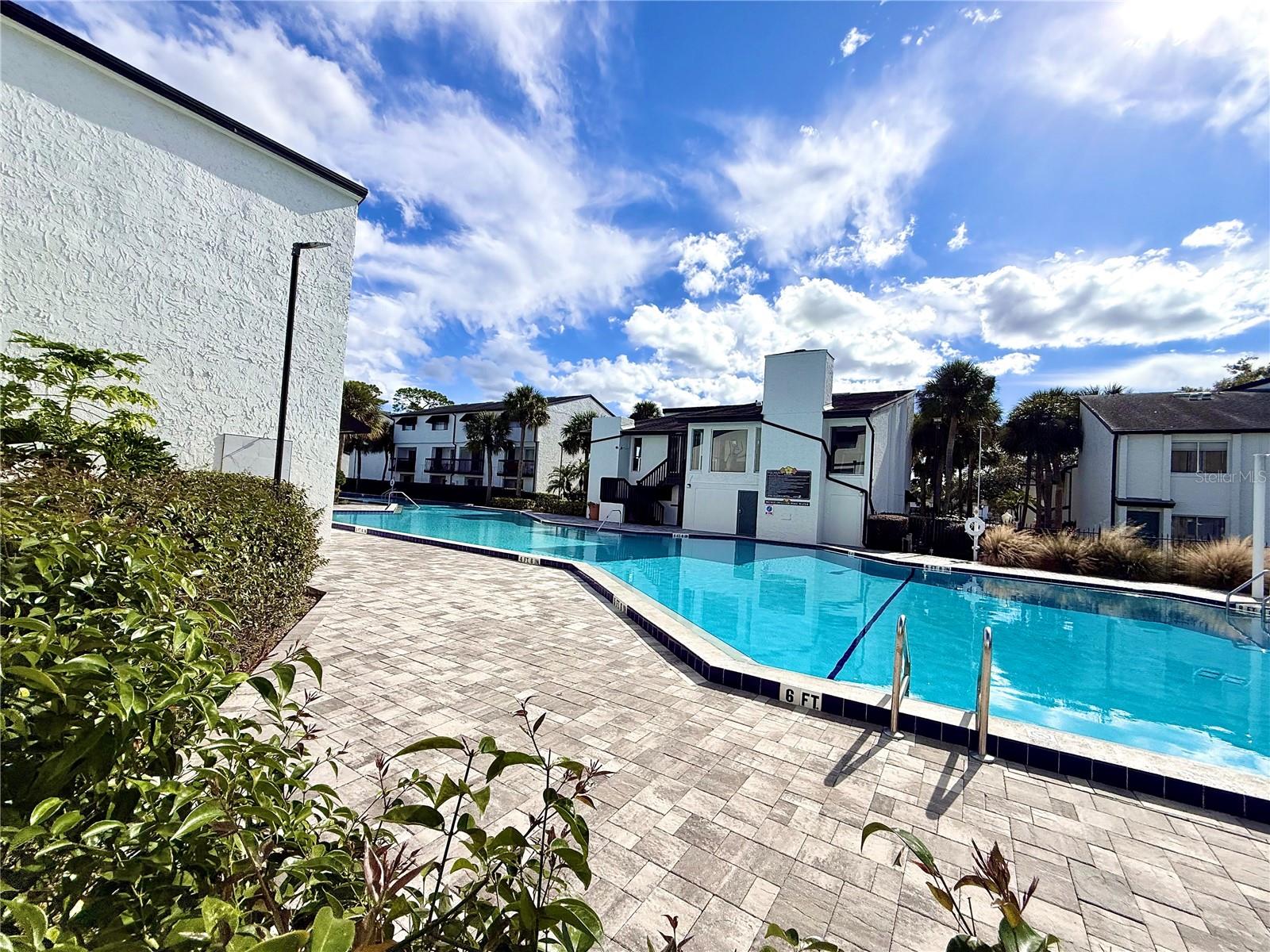 Image 9 of 19 For 4153 Semoran Boulevard 10