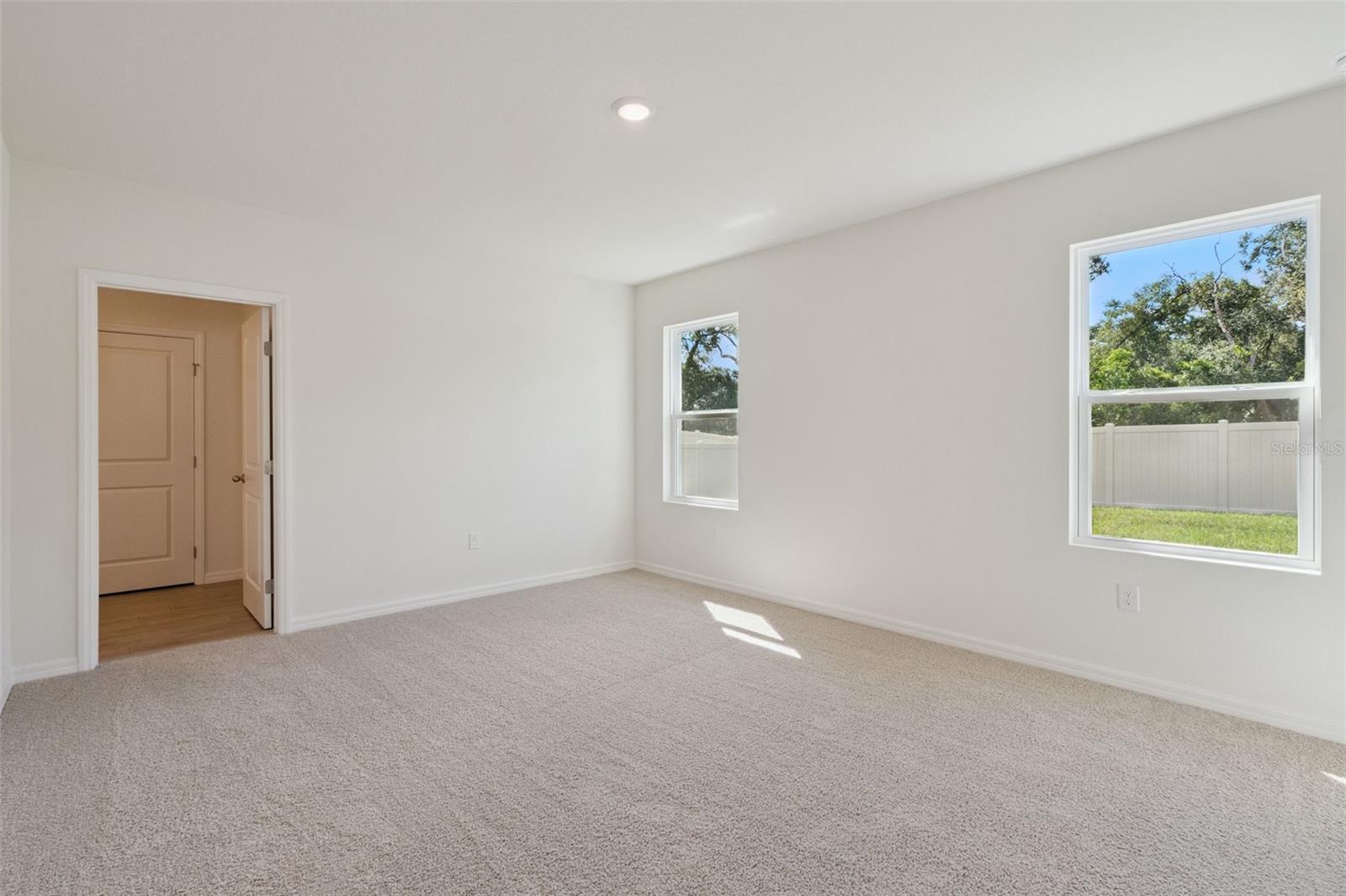 Image 6 of 13 For 4260 Acoma Drive