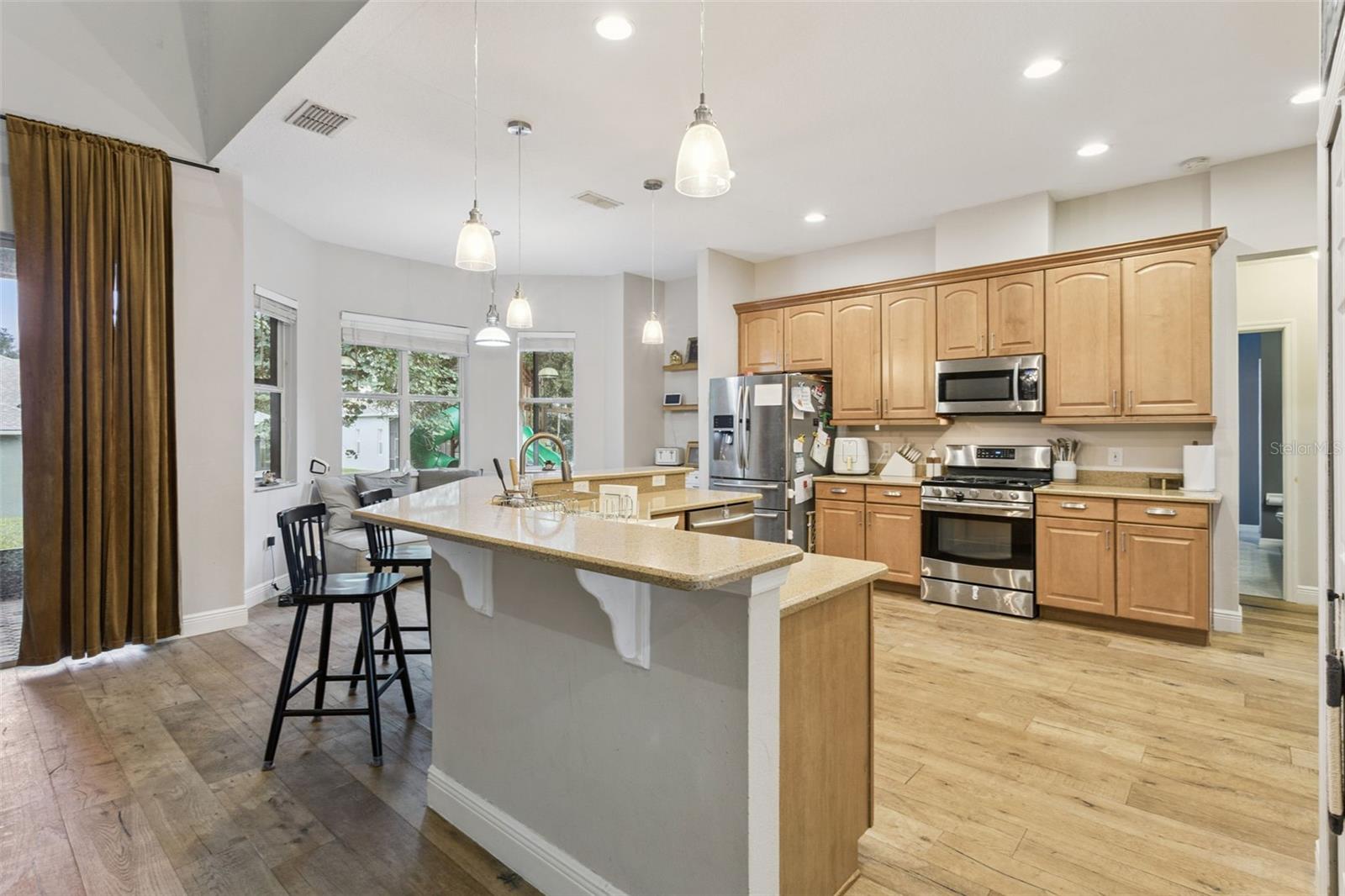 Image 10 of 33 For 3443 Tumbling River Drive