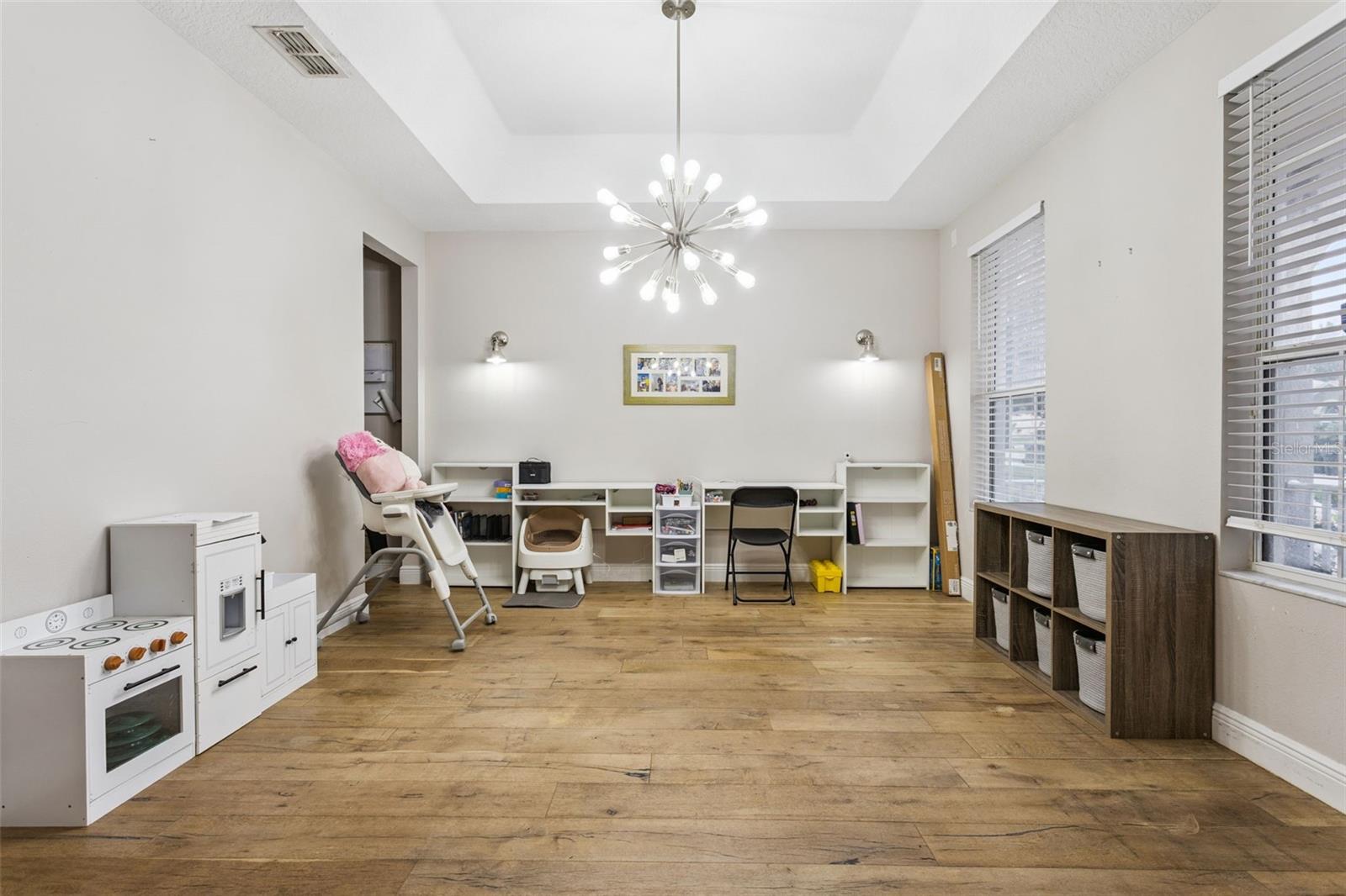 Image 5 of 33 For 3443 Tumbling River Drive