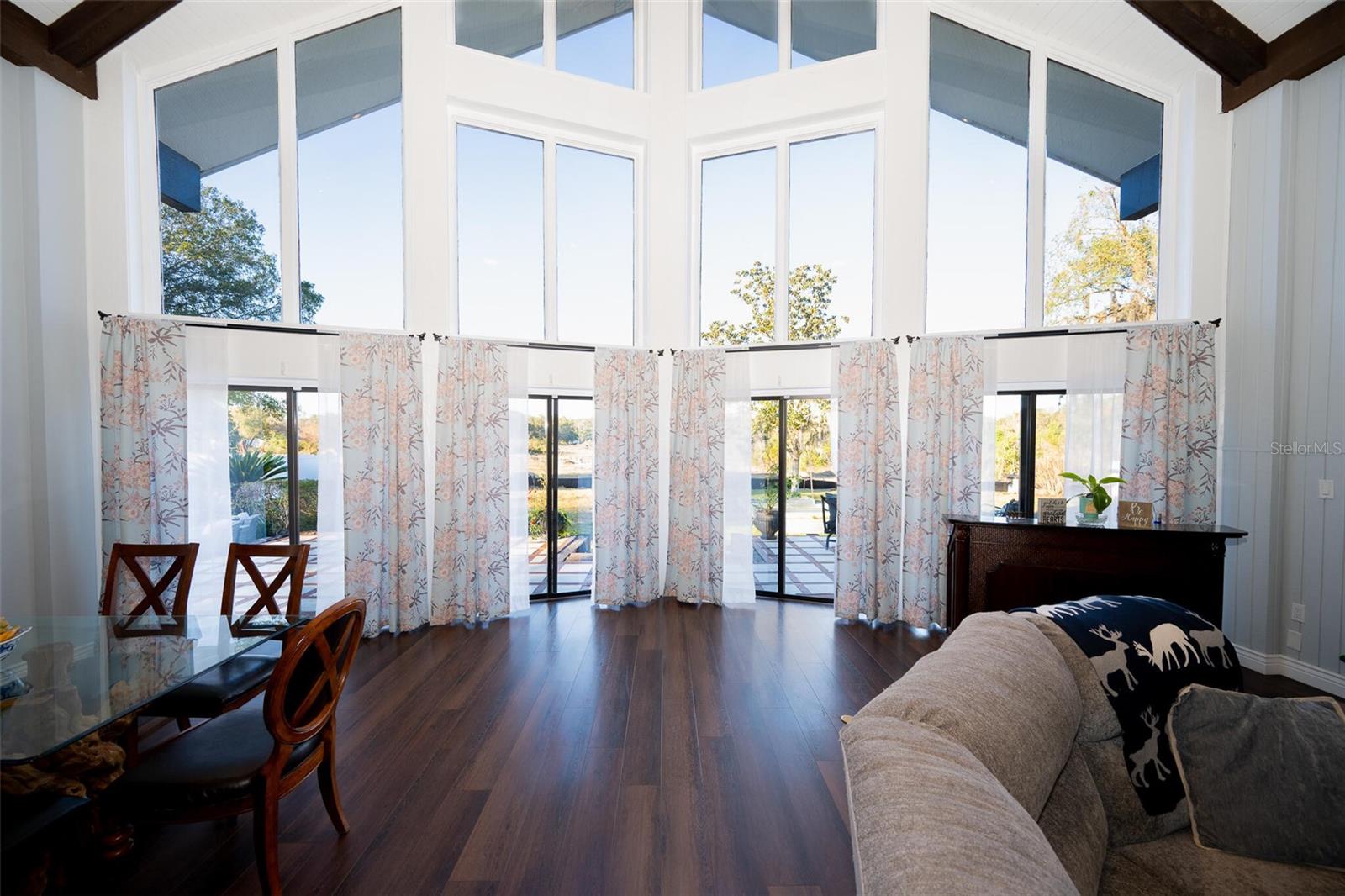 Image 19 of 90 For 9807 Wedgewood Lane