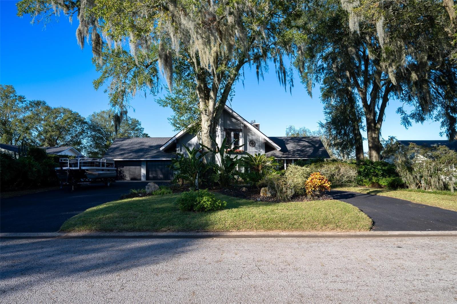 Image 63 of 90 For 9807 Wedgewood Lane