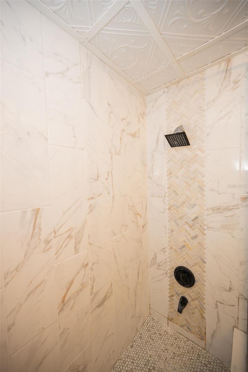 Image 81 of 90 For 9807 Wedgewood Lane