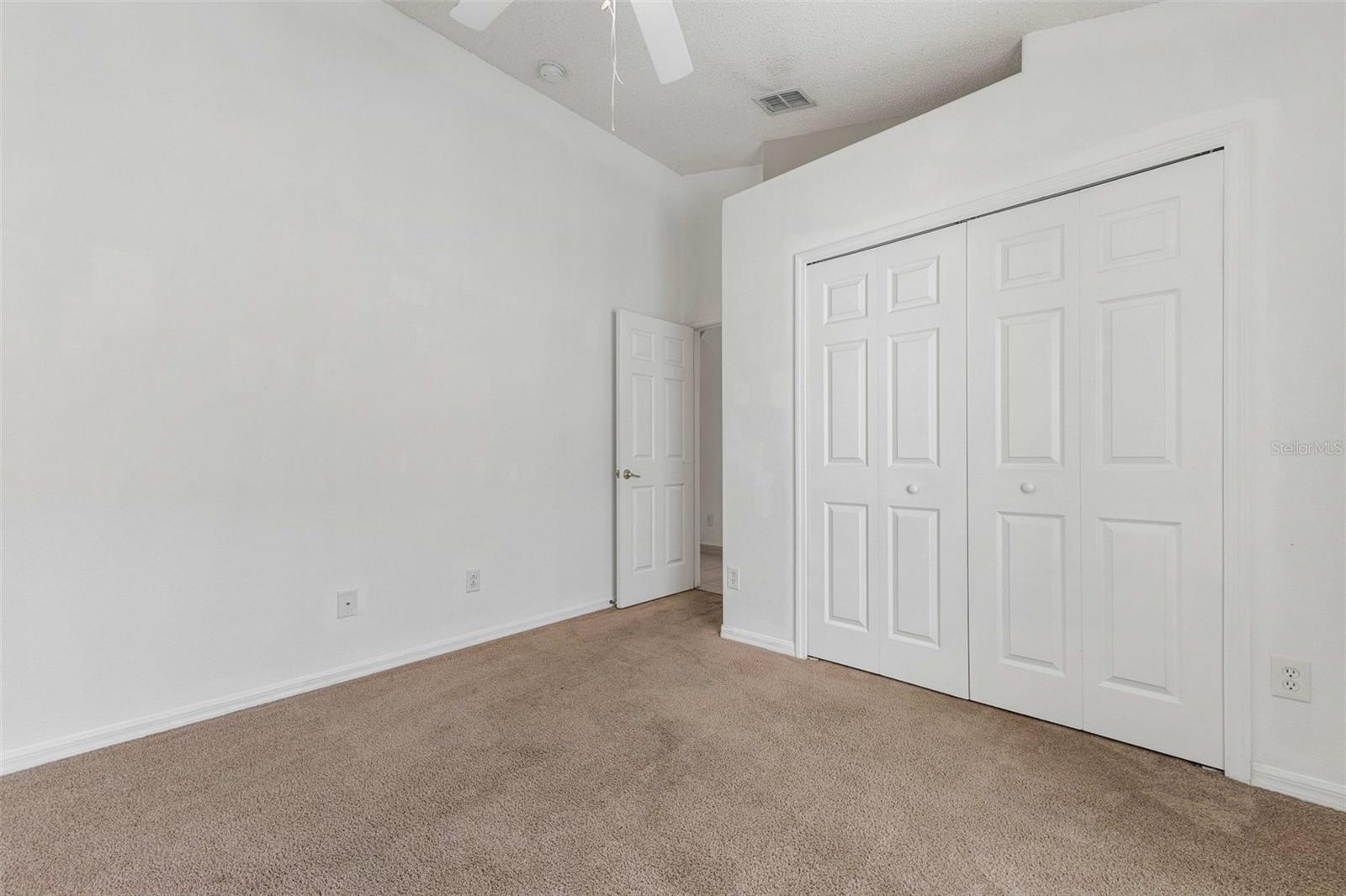 Image 22 of 33 For 2627 Oneida Loop