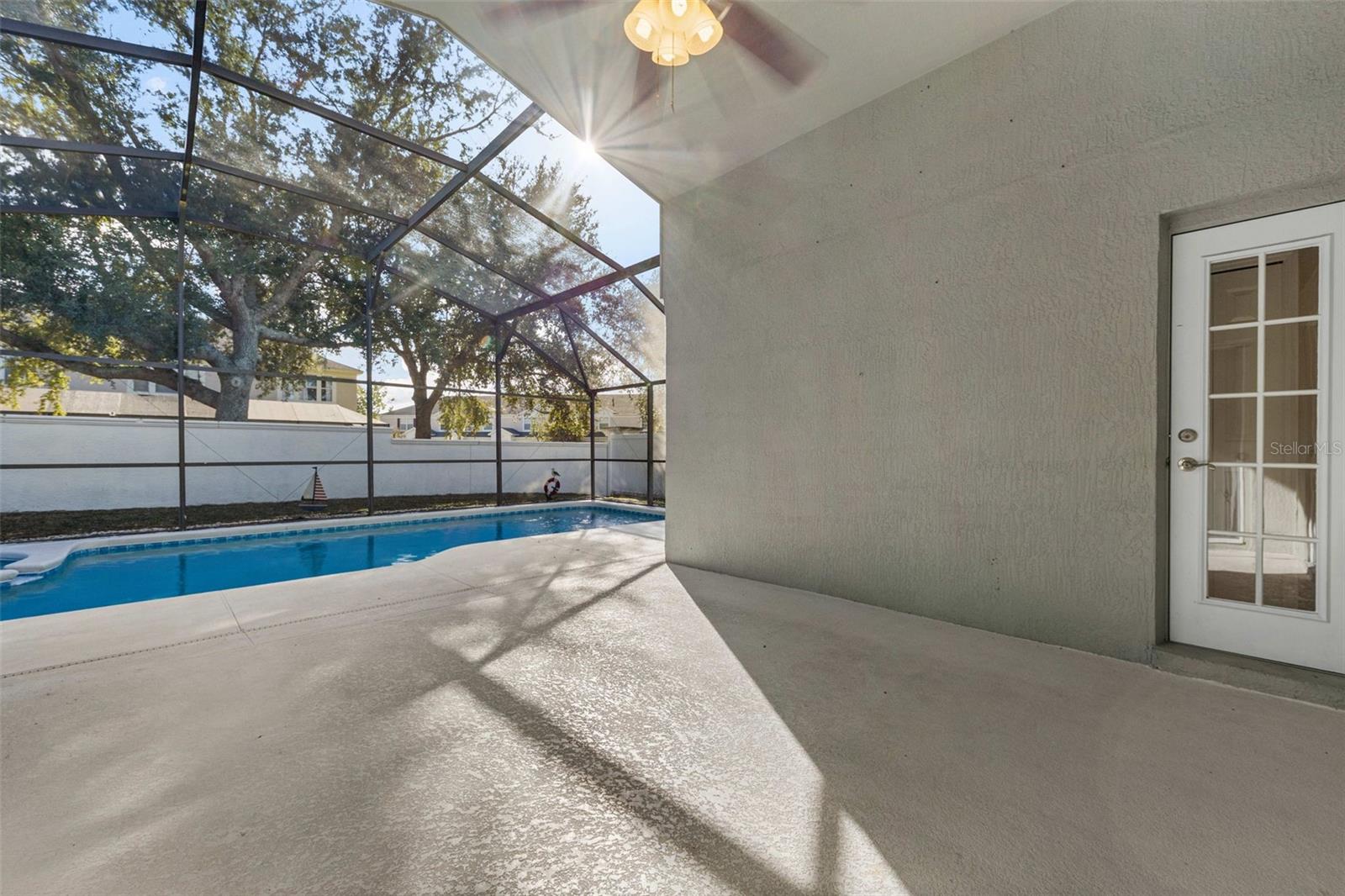 Image 24 of 33 For 2627 Oneida Loop