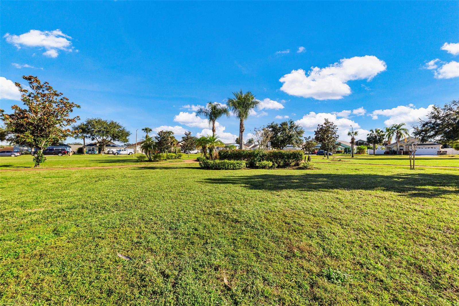 Image 33 of 33 For 2627 Oneida Loop