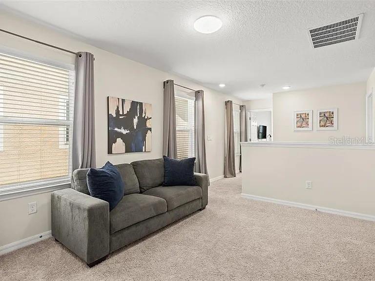 Image 15 of 45 For 1521 Carey Palm Circle