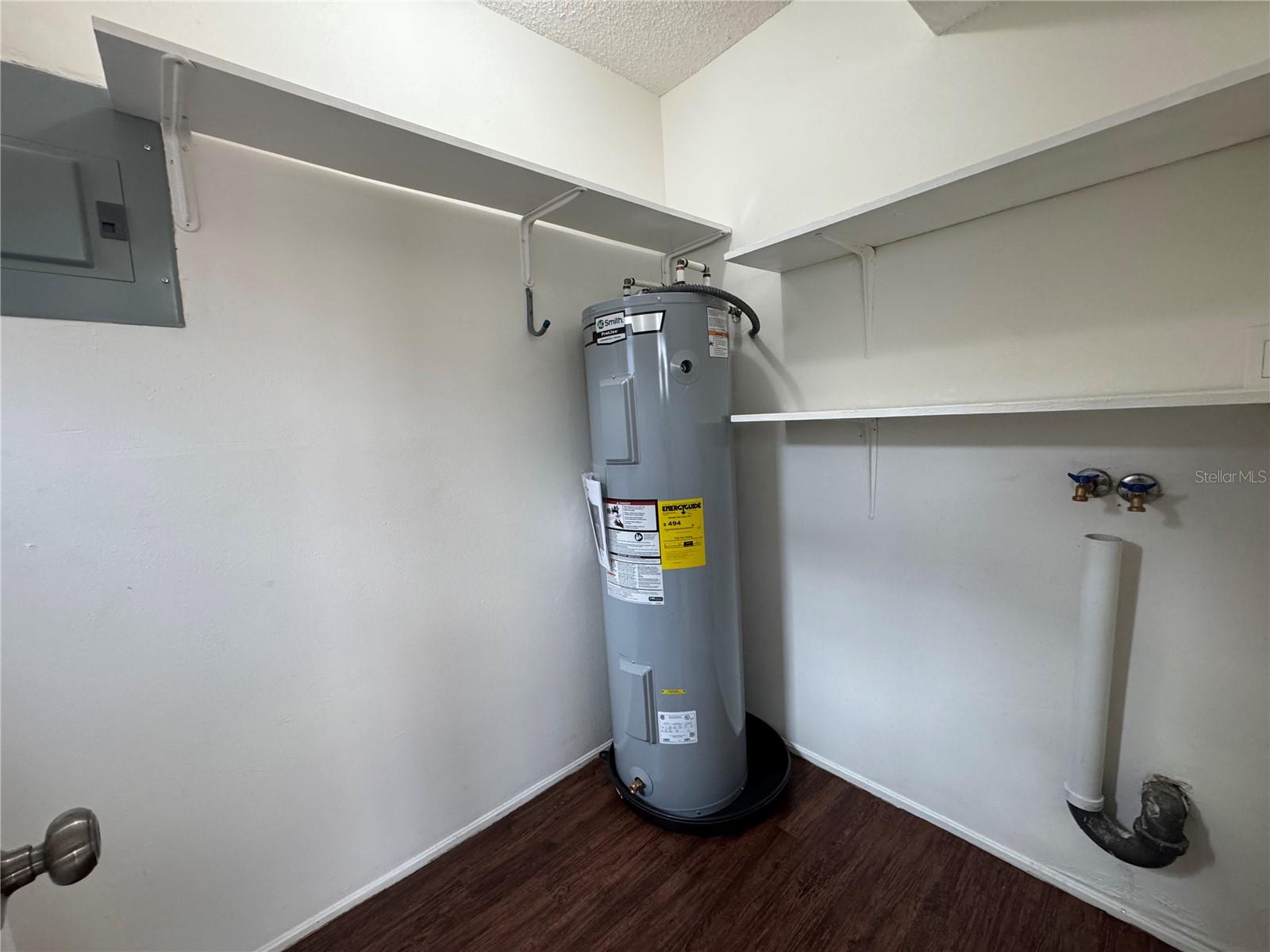 Image 14 of 32 For 623 Rugby Street