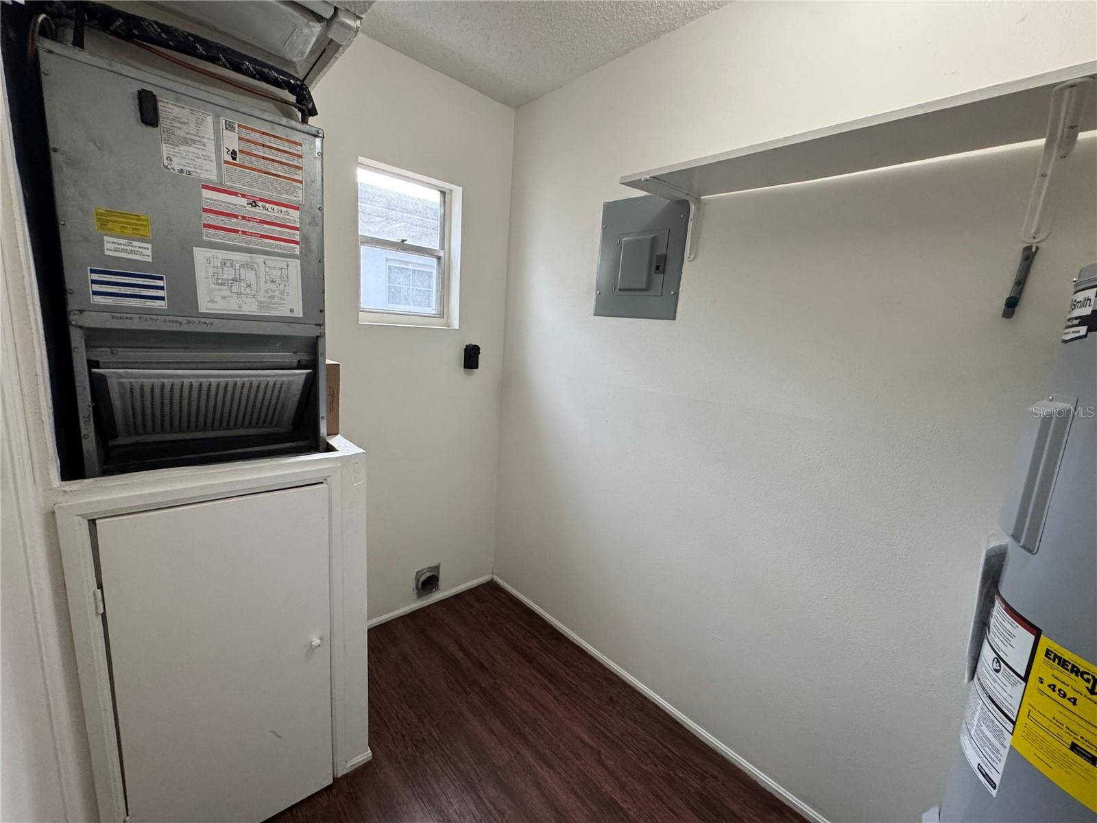 Image 15 of 32 For 623 Rugby Street