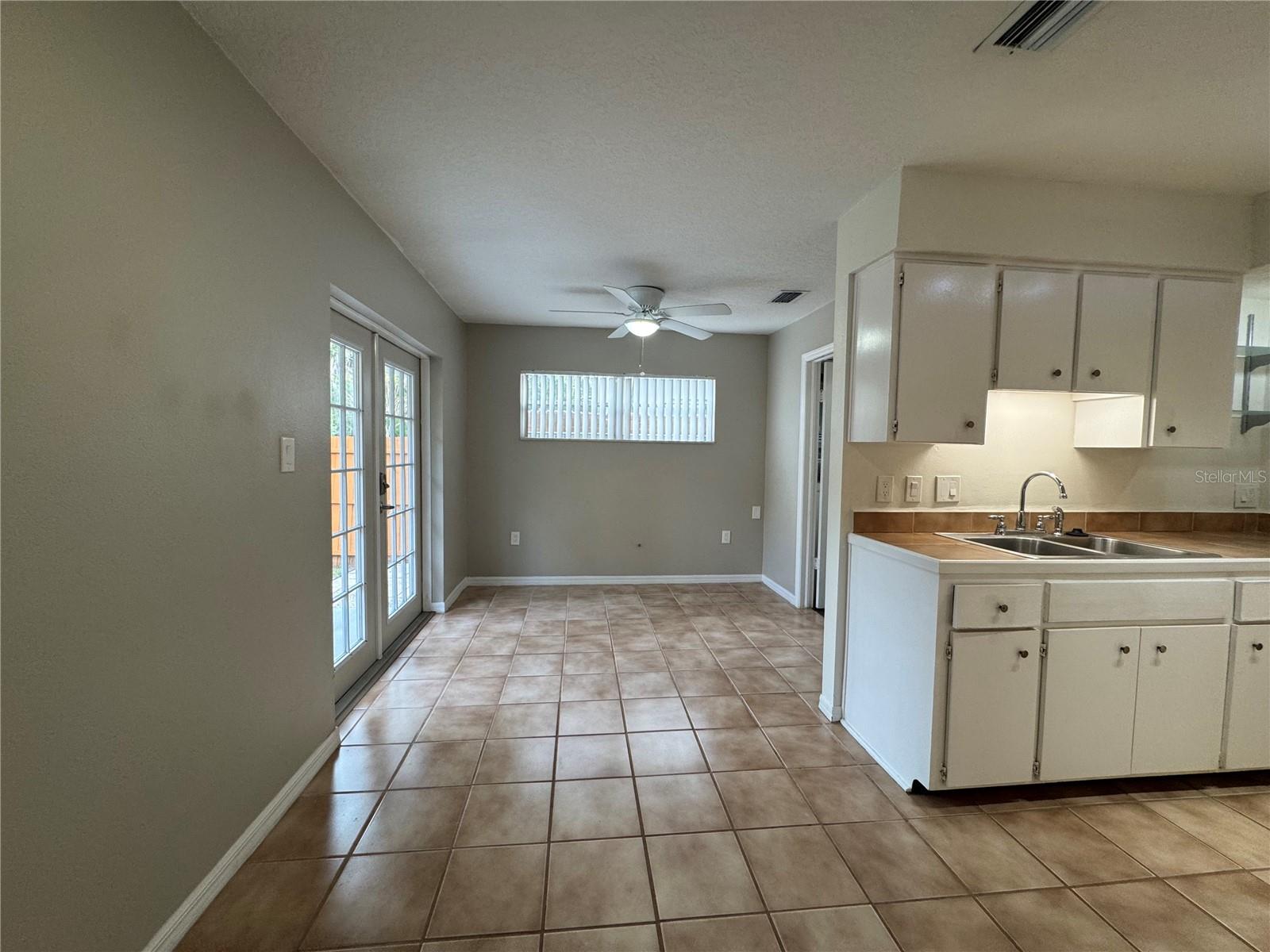 Image 26 of 32 For 623 Rugby Street