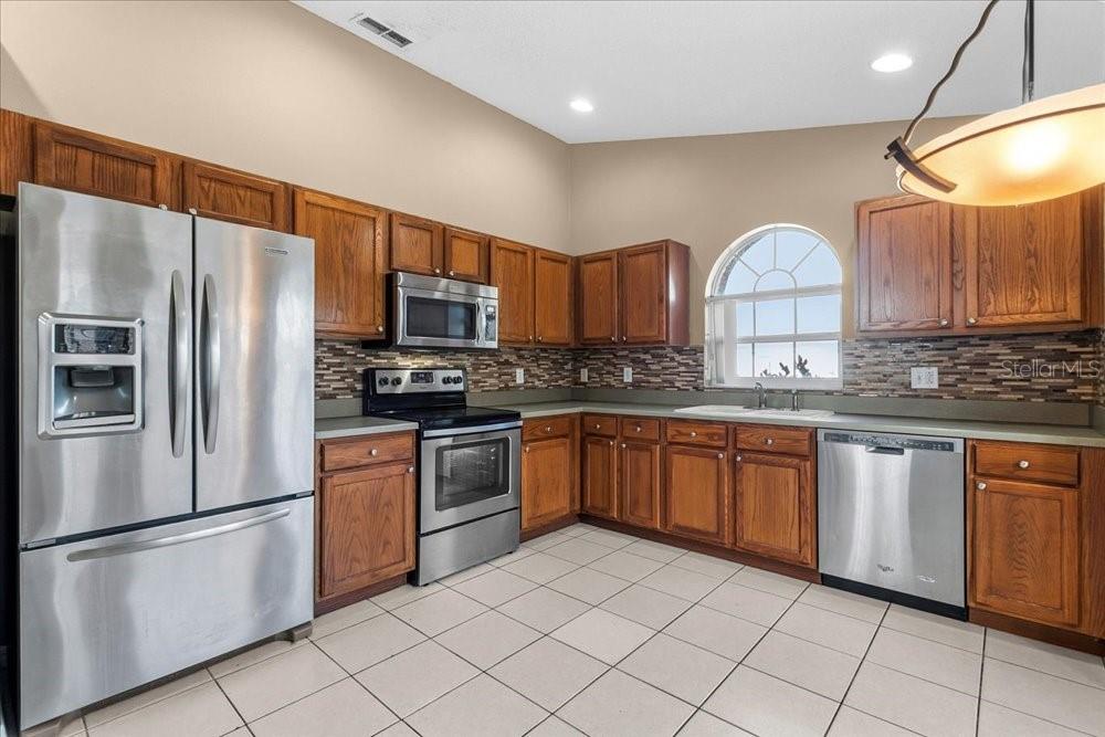 Image 6 of 28 For 8084 Santee Drive