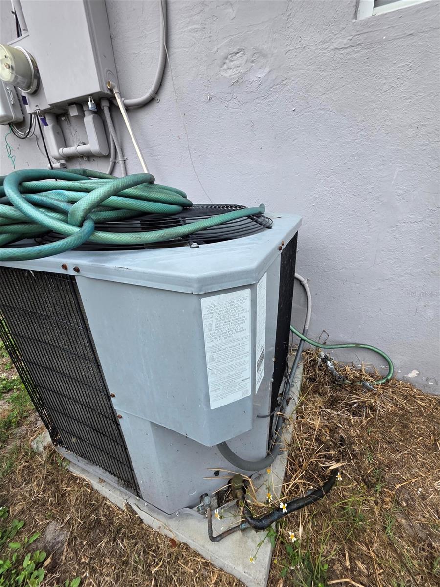 Image 13 of 15 For 2728 39th Avenue N