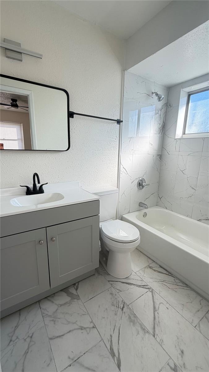 Image 8 of 10 For 8365 Mattituck Circle