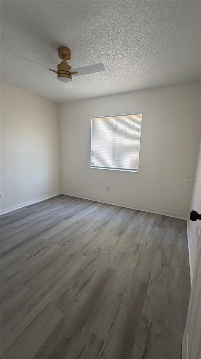 Image 9 of 10 For 8365 Mattituck Circle