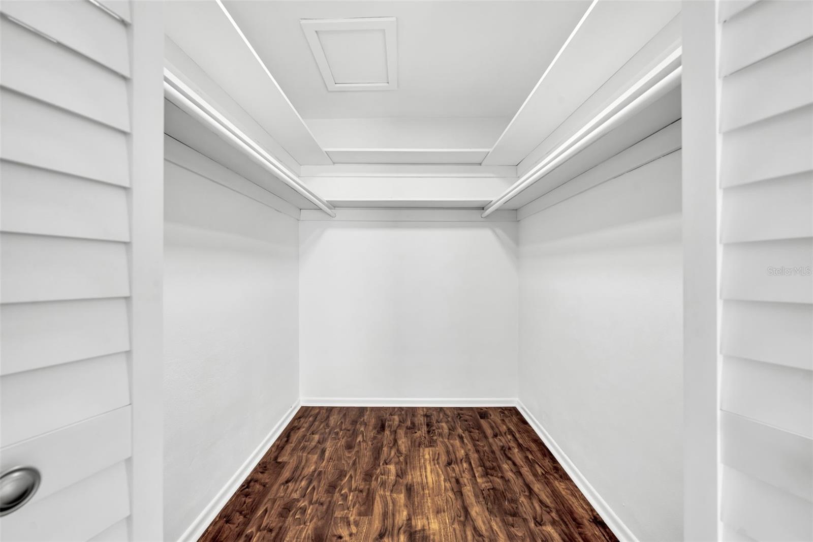 Image 17 of 31 For 2350 Cady Way