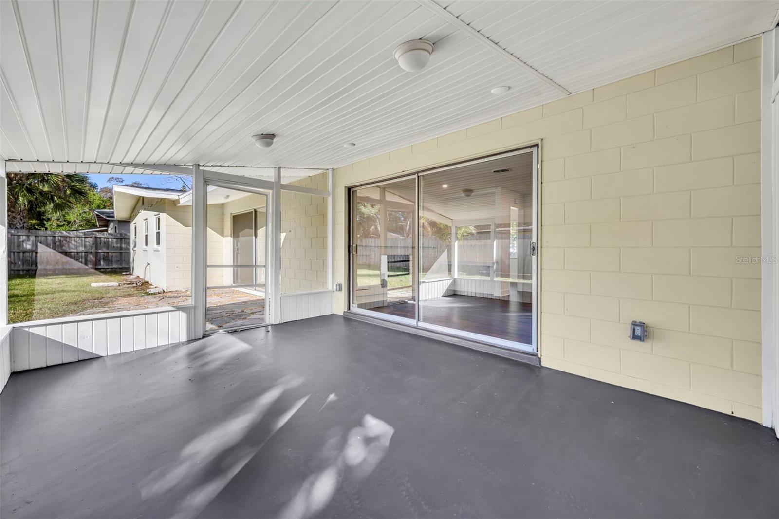 Image 25 of 31 For 2350 Cady Way